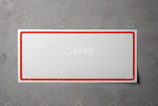 灰色背景白色带红框空白标识