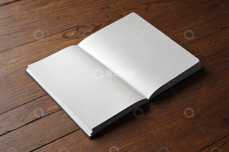 高清大图下载【趣麦麦图】木质桌面上的空白笔记本
