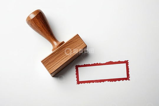 白色背景上的木质印章