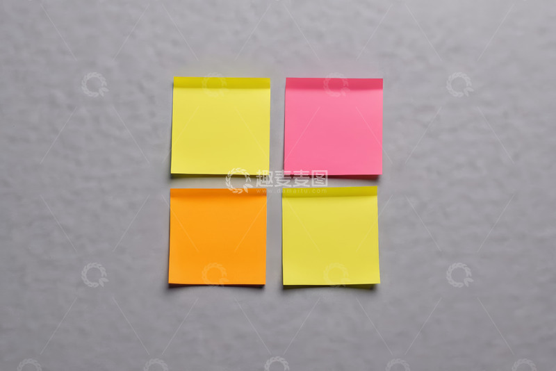 高清大图下载【趣麦麦图】四色便利贴平铺展示