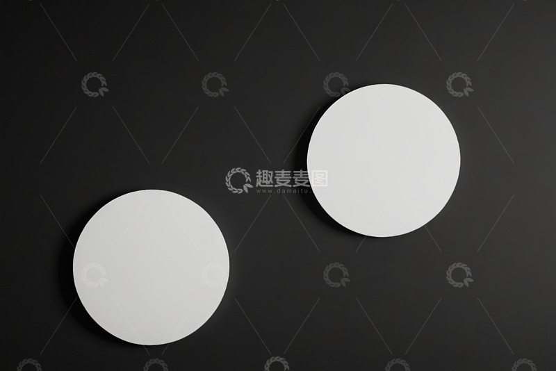 高清大图下载【趣麦麦图】黑色背景上的白色圆形素材