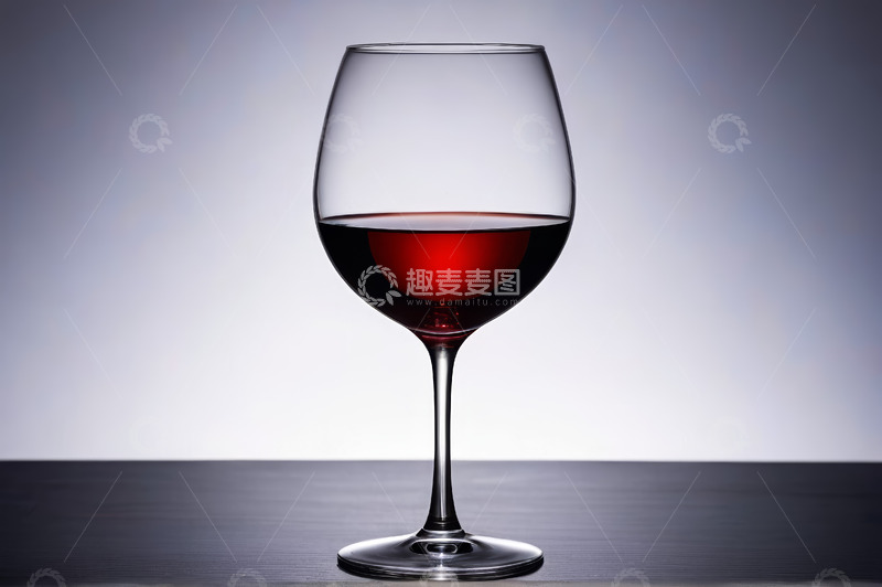 高清大图下载【趣麦麦图】高脚杯中的红葡萄酒