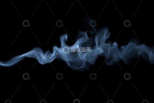 黑色背景上的烟雾素材