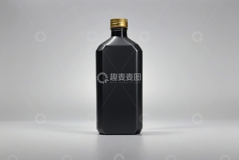黑色瓶子配金色瓶盖静物