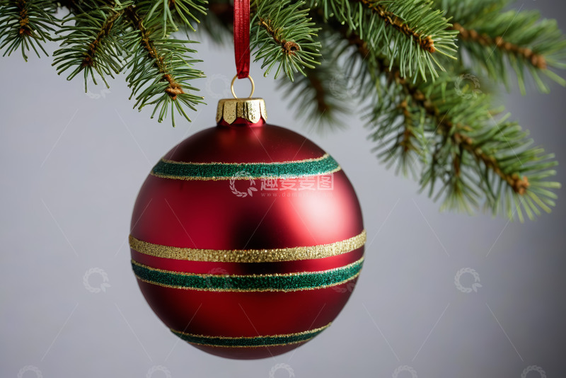 高清大图下载【趣麦麦图】红色圣诞球挂饰特写