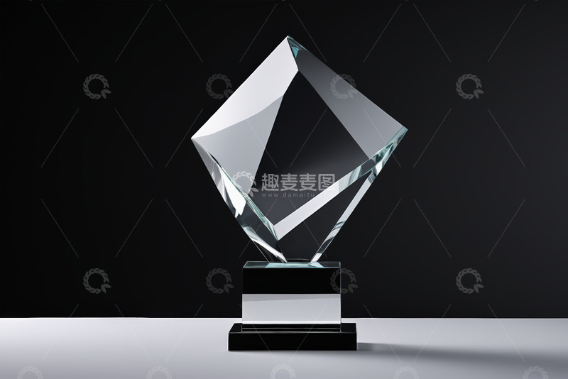 高清大图下载【趣麦麦图】透明水晶奖杯特写