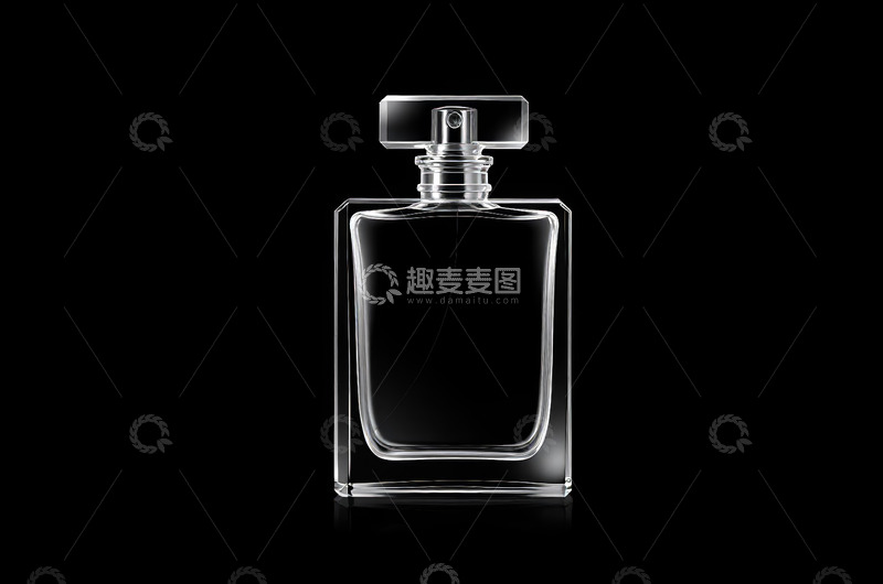 高清大图下载【趣麦麦图】米色化妆品软管产品特写