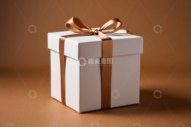 高清大图下载【趣麦麦图】白色礼品盒配金色丝带