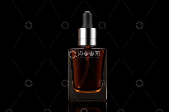 透明罐装化妆品产品特写