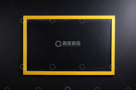 黑色背景上的黄色边框框架