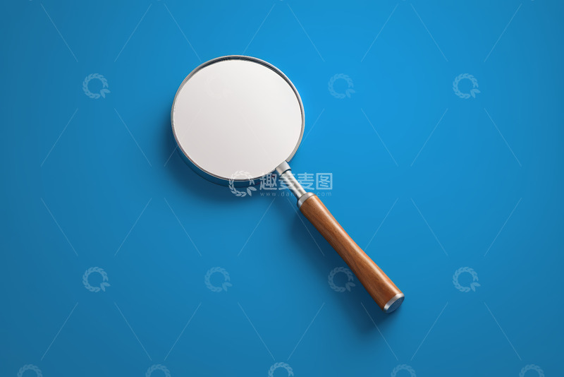 高清大图下载【趣麦麦图】蓝色背景上的木质柄放大镜