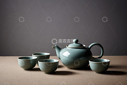 浅绿色陶瓷茶具组合静物