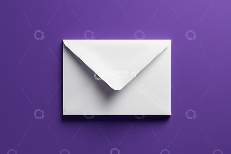 高清大图下载【趣麦麦图】紫色背景上的白色信封