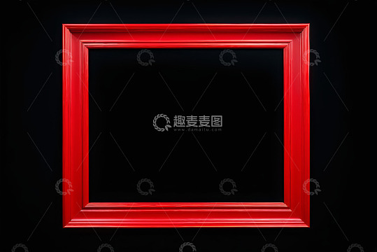红色方形画框黑色背景