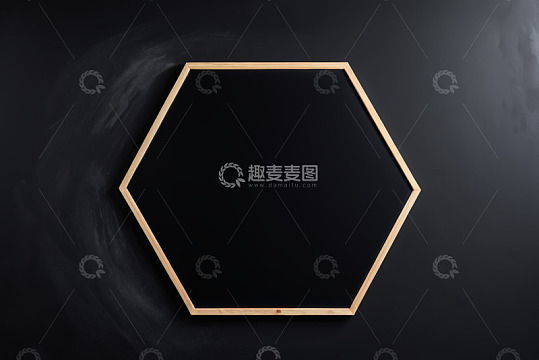 黑色背景上的六边形木质框架