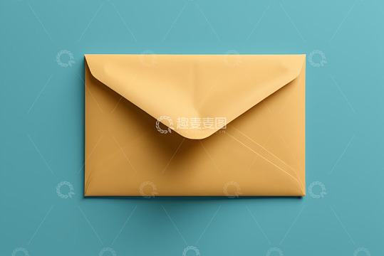 蓝色背景上的黄色信封
