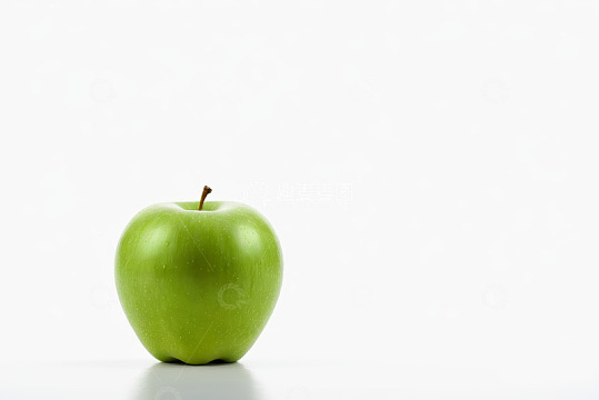 单颗青苹果静物特写