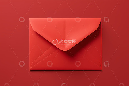 红色背景上的红色信封