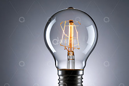 发光复古灯泡特写