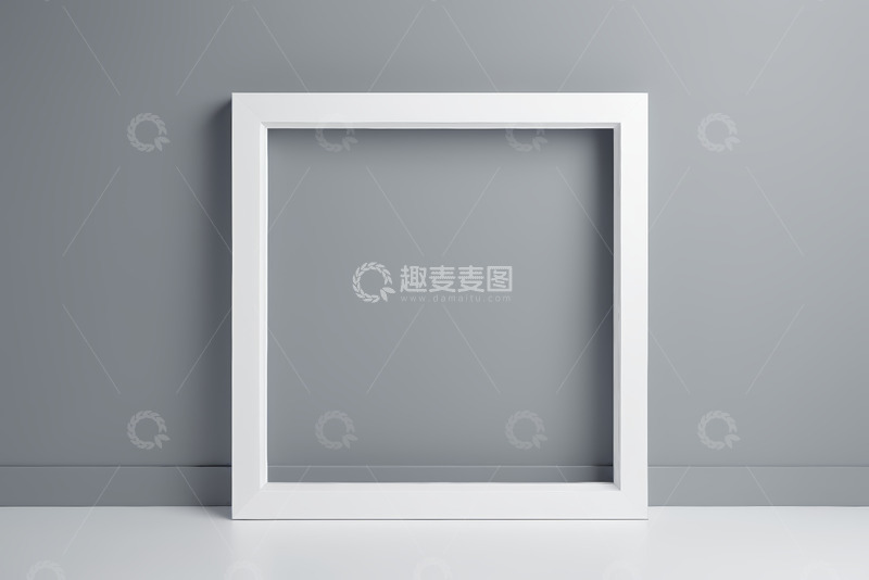 高清大图下载【趣麦麦图】白色框架靠墙摆放