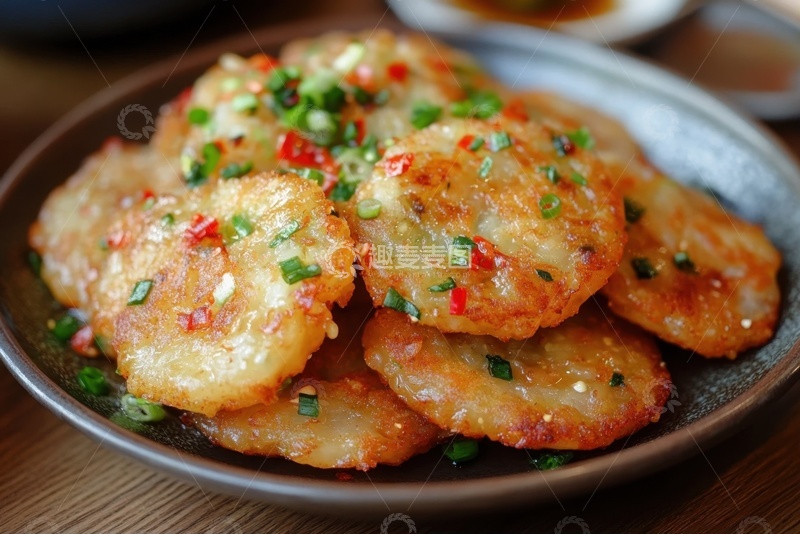 高清大图下载【趣麦麦图】一盘油炸土豆饼