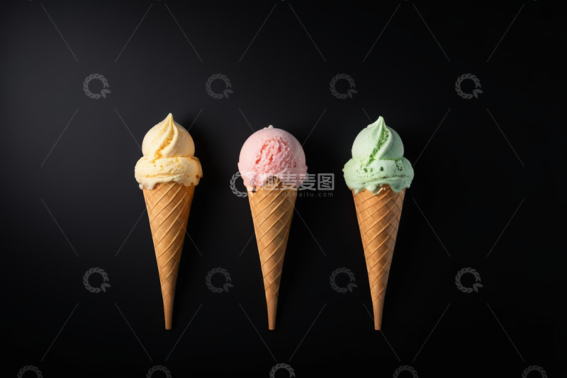 高清大图下载【趣麦麦图】三色冰淇淋甜筒特写