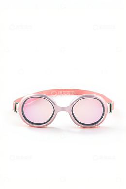 粉色时尚圆形眼镜特写