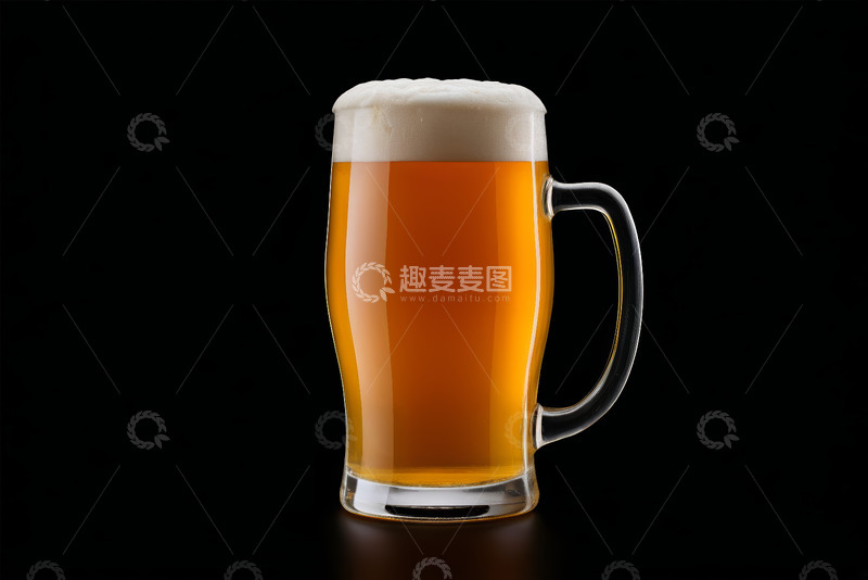 高清大图下载【趣麦麦图】玻璃杯装的泡沫啤酒