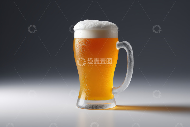 高清大图下载【趣麦麦图】满杯泡沫的啤酒特写