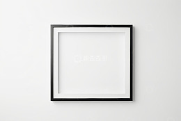 白色背景上的黑色相框