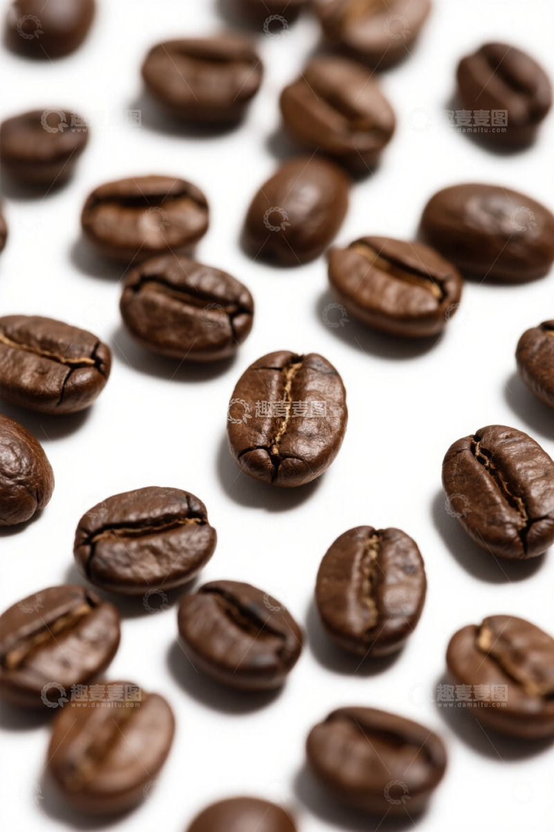 高清大图下载【趣麦麦图】散落的烘焙咖啡豆特写