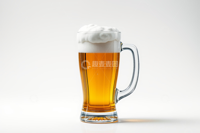 高清大图下载【趣麦麦图】玻璃杯中满溢泡沫的啤酒