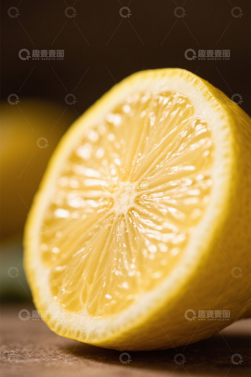 高清大图下载【趣麦麦图】切开的新鲜柠檬特写
