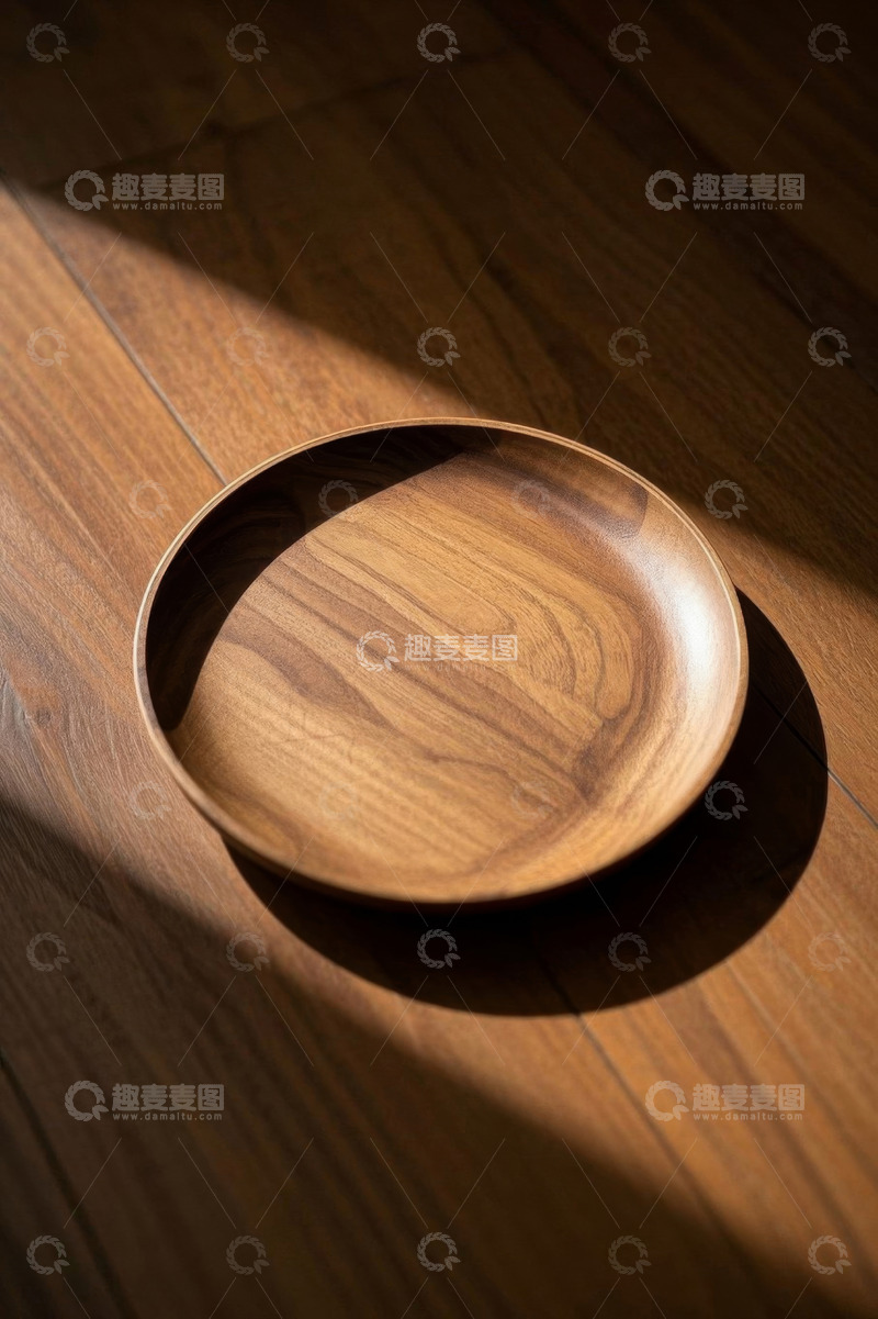 高清大图下载【趣麦麦图】木质地板上的木碗特写