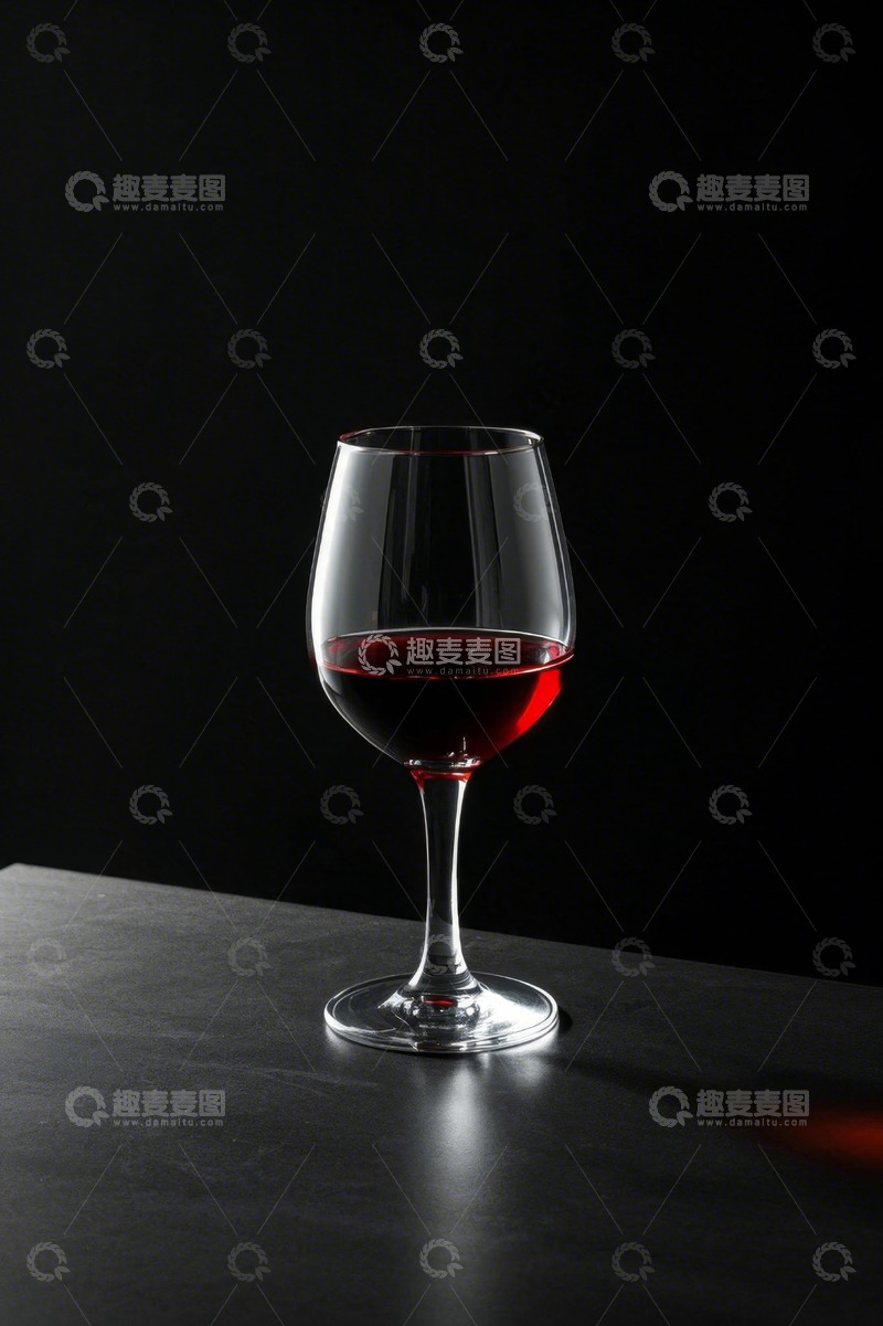 高清大图下载【趣麦麦图】高脚杯中的红酒静物