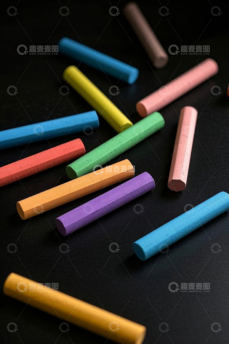 高清大图下载【趣麦麦图】彩色粉笔特写画面
