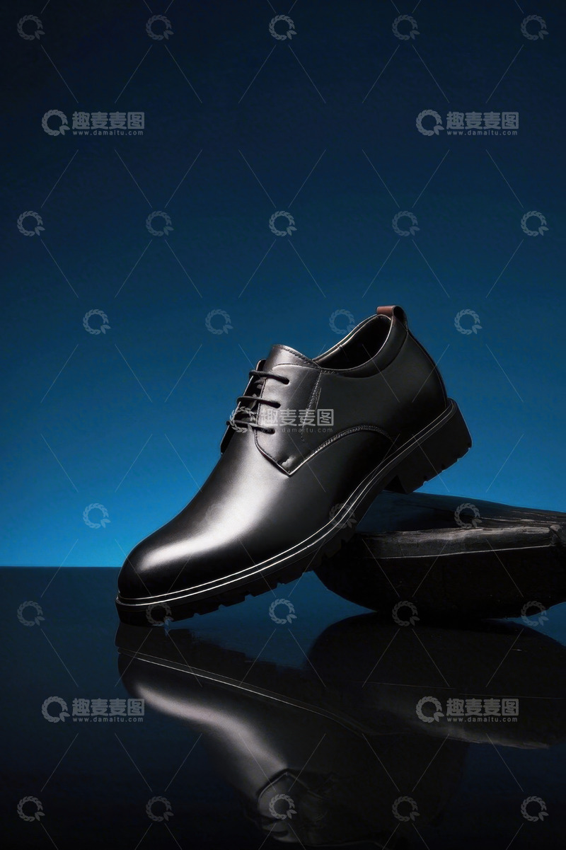 高清大图下载【趣麦麦图】黑色男士皮鞋特写