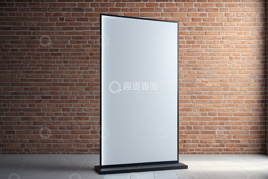 砖墙前空白立式广告牌