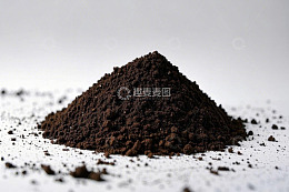 黑色土壤堆特写素材