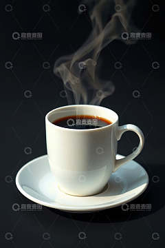 复古花纹金属茶壶特写