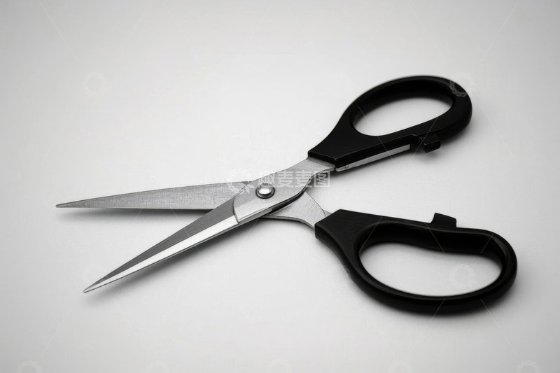 高清大图下载【趣麦麦图】黑色手柄金属剪刀特写
