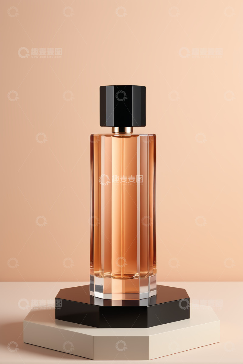 高清大图下载【趣麦麦图】透明玻璃香水瓶静物展示