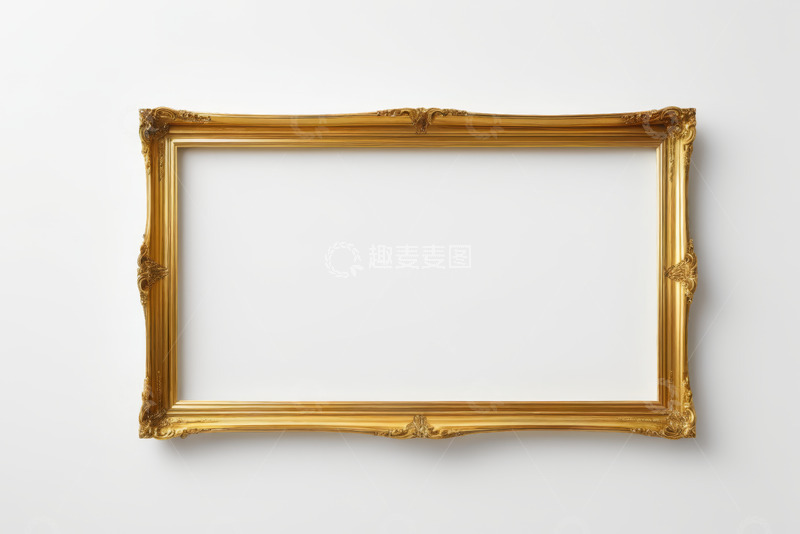 高清大图下载【趣麦麦图】金色装饰画框挂于白墙