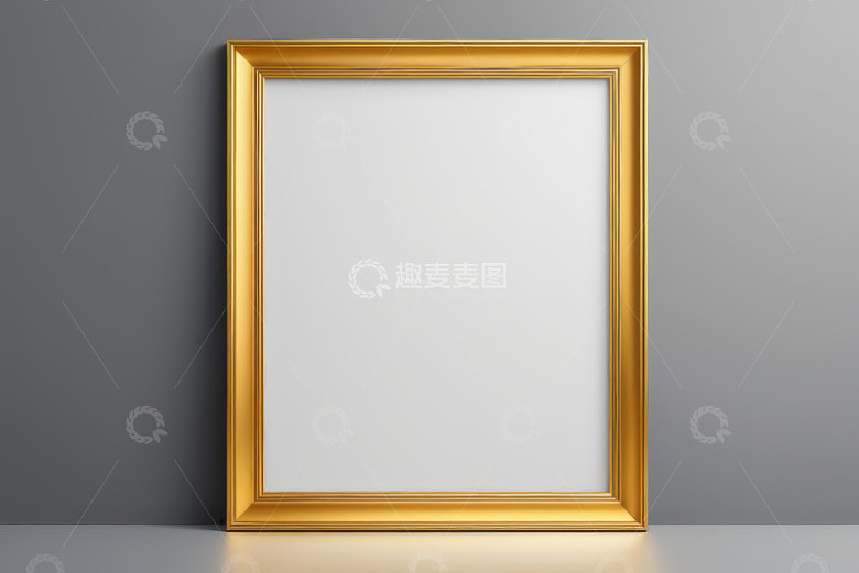 金色画框靠墙摆放