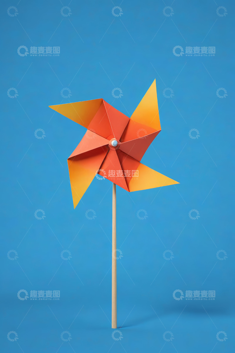 高清大图下载【趣麦麦图】蓝色背景上的橙色纸风车