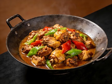 铁锅炒鸡地锅鸡