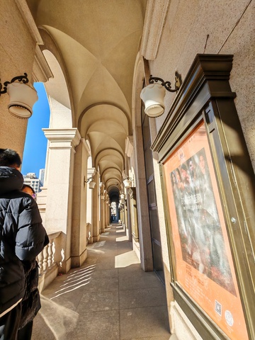 拱廊通道建筑风光摄影