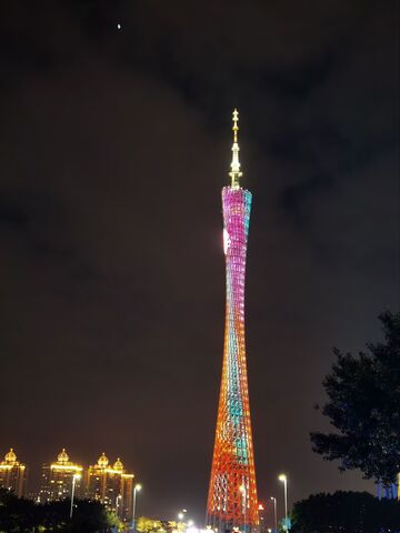 夜景广州塔霓虹灯光秀