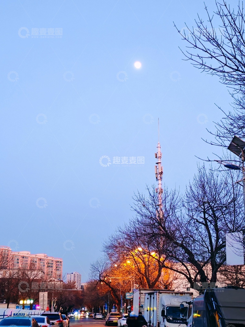 高清大图下载【趣麦麦图】城市黄昏电视塔