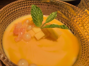 精致芒果布丁美食摄影